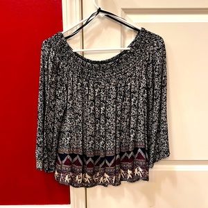 Women’s long sleeve blouse